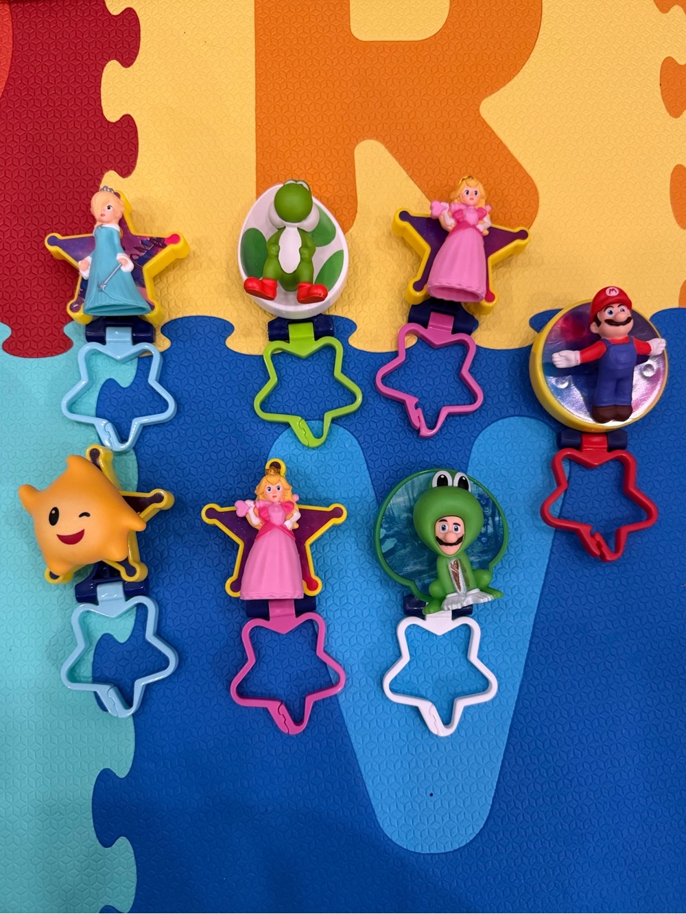 Nintendo Super Mario Bag Charm Set Mario Luigi Yoshi Princess Peach McDonald’s